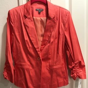 3/4 sleeve Blazer in melon/salmon.